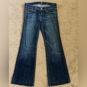 7 For All Mankind Dojo jeans Size 25 short inseam